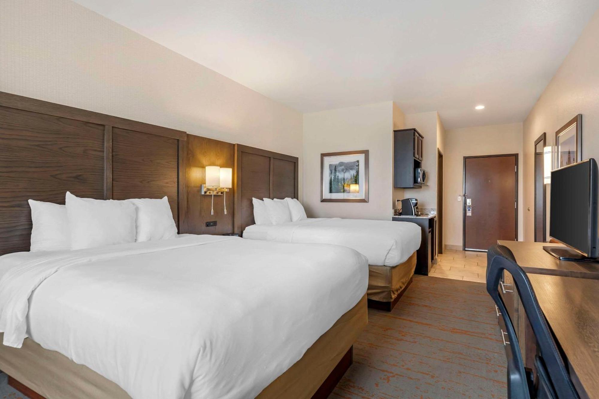 Comfort Inn & Suites Brighton Denver Ne Medical Center Ngoại thất bức ảnh