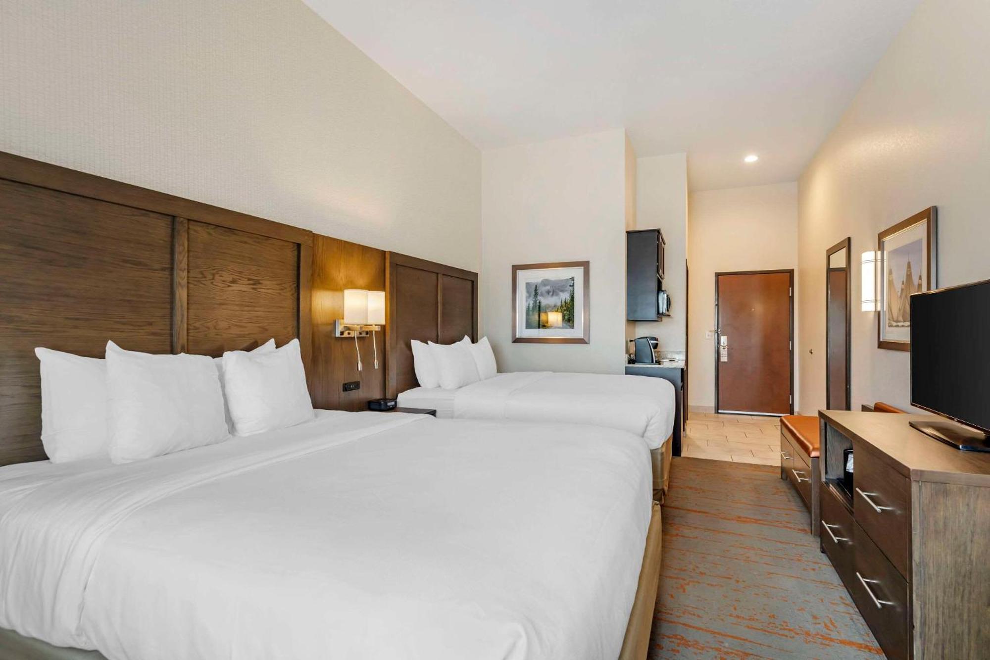 Comfort Inn & Suites Brighton Denver Ne Medical Center Ngoại thất bức ảnh